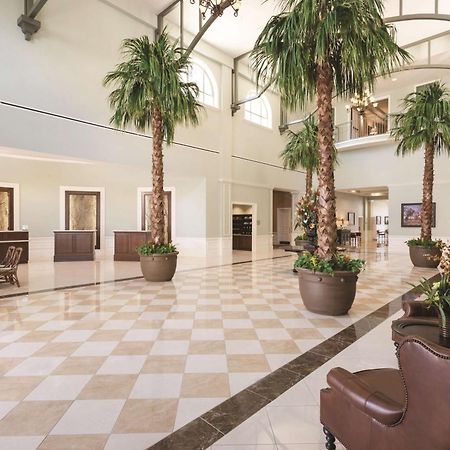 Embassy Suites Savannah Historic District Экстерьер фото
